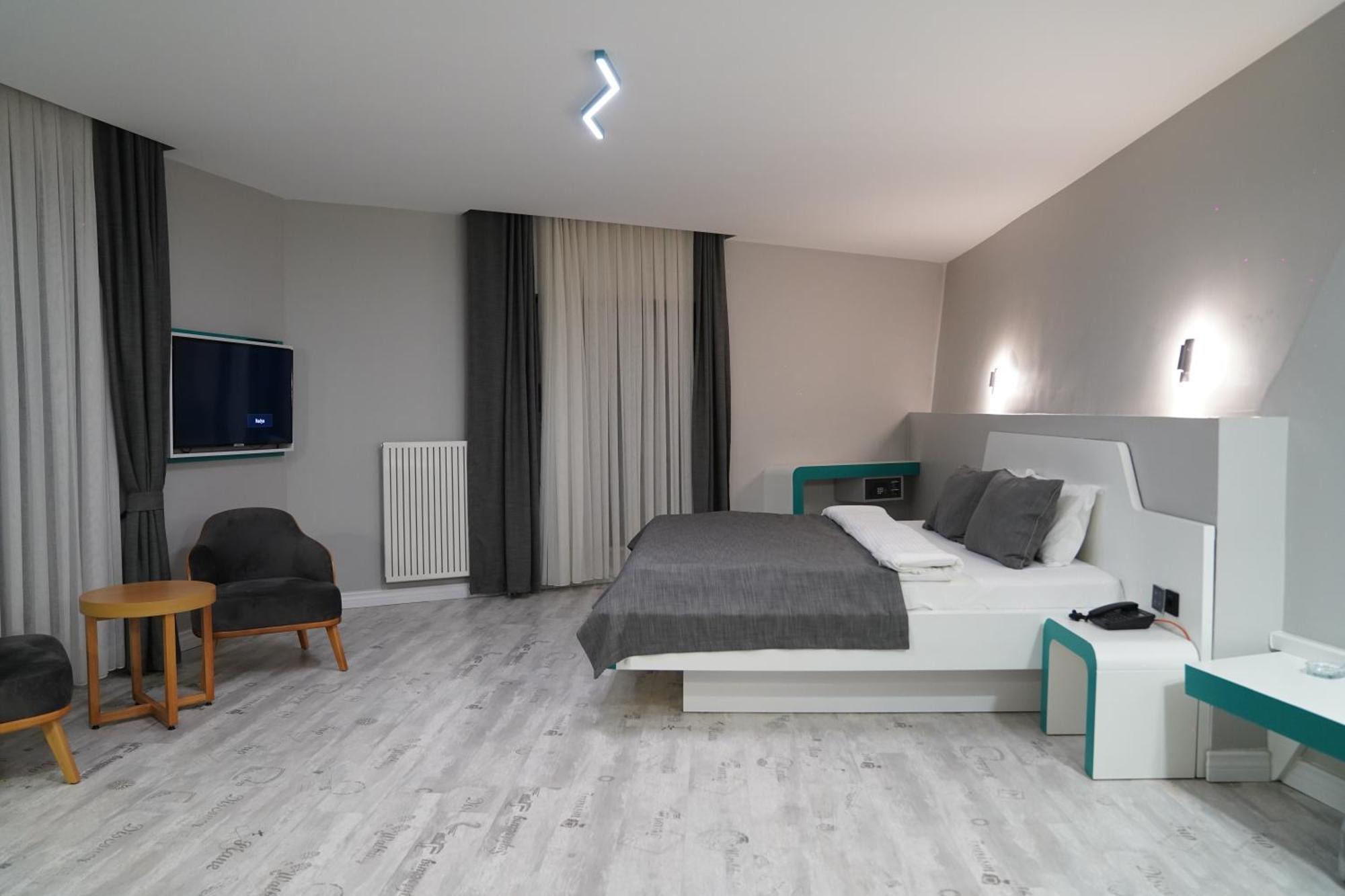 אודיירן Midis Otel מראה חיצוני תמונה